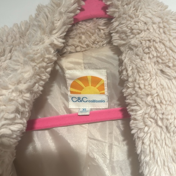 FUZZY JACKET - Picture 6 of 8